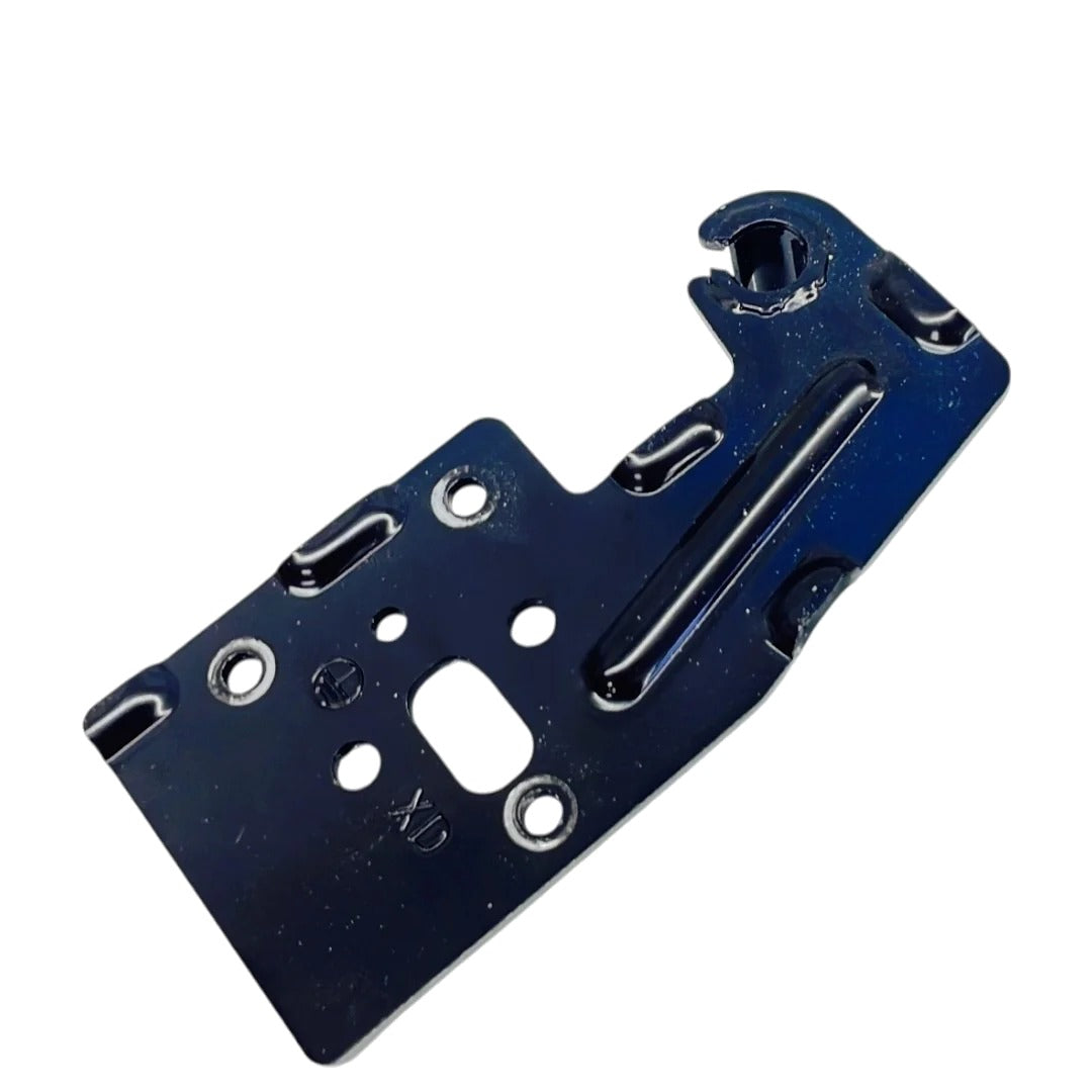 Hisense HRS290P5FSE Refrigerator Door Hinge, Upper Right K2367938
